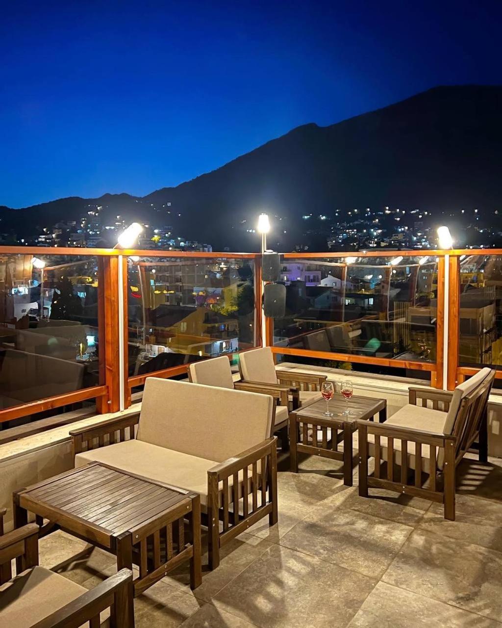 Xio Apartments Bar Exterior photo